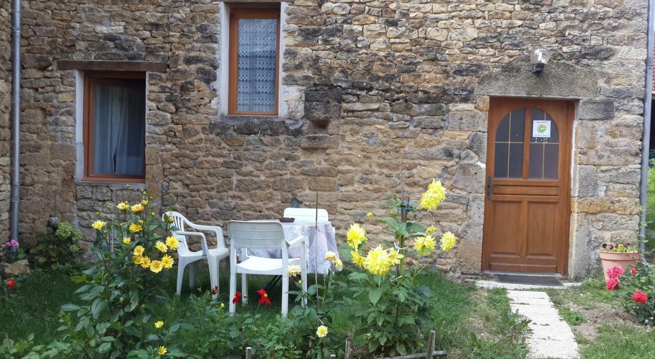 Bed and Breakfast Oniros Neuffontaines Exterior foto
